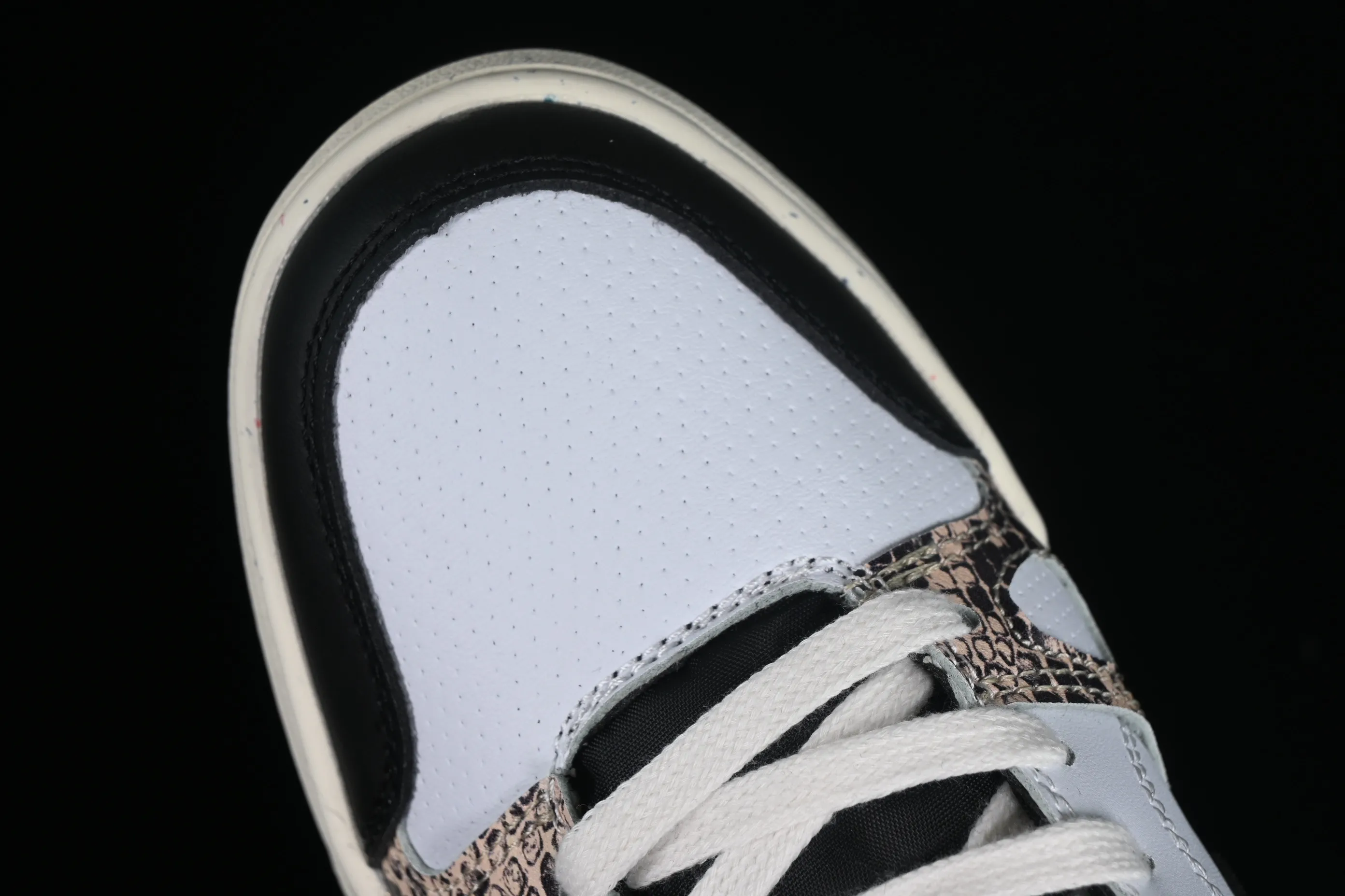 All Categories Nk SB Dunk Series Nk Air Alpha Force 88 Campus Shoes Nk Air Alpha Force 88 "Billie Eilish" Nike Campus Casual Shoes FB1362-101